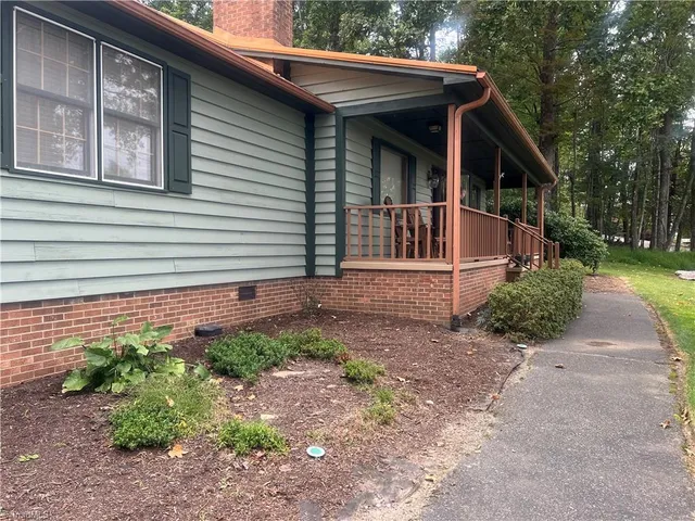 $449,900 | 746 Cascade Trail, Fancy Gap, VA 24328