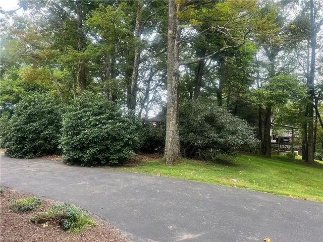 $449,900 | 746 Cascade Trail, Fancy Gap, VA 24328