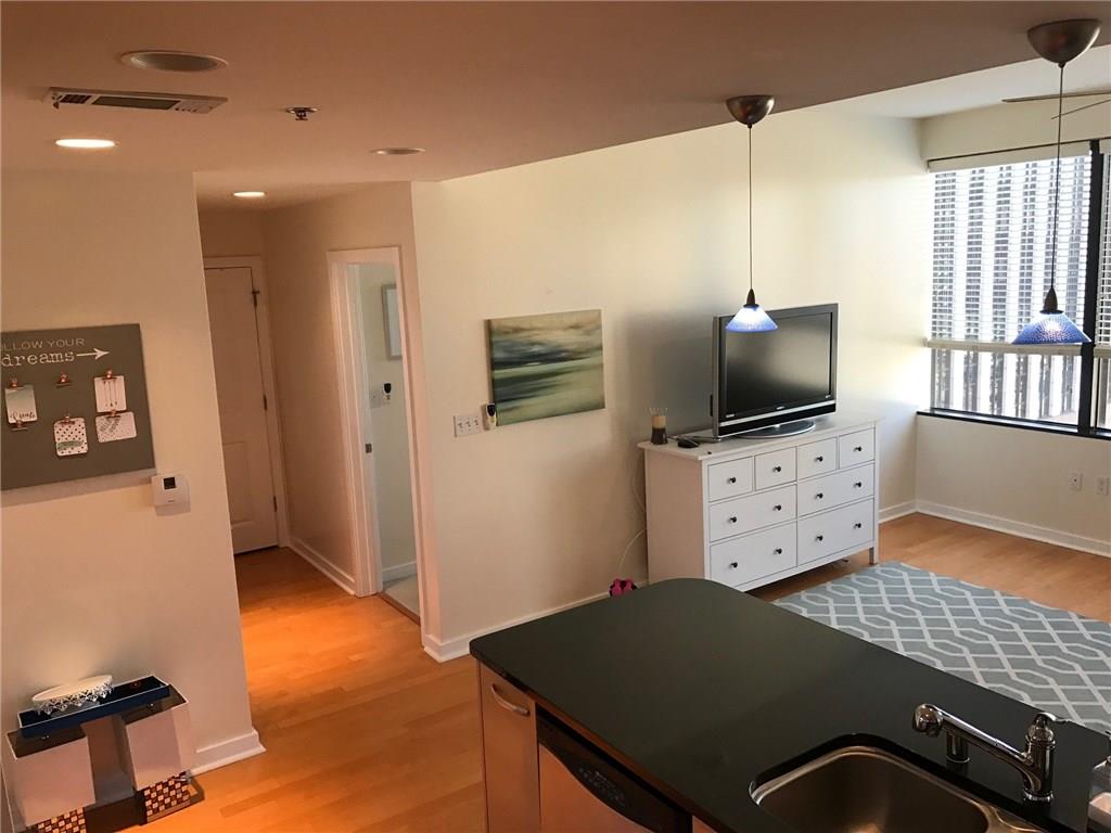 1200 Main Street, Unit 602 Dallas, TX 75202 - Photo 11 of 15