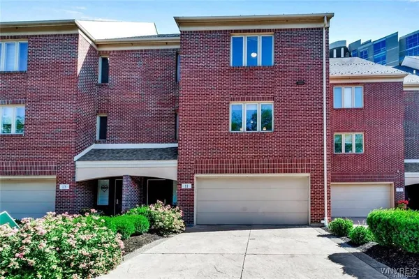 $4,500 | 11 Ojibwa Circle, Buffalo, NY 14202