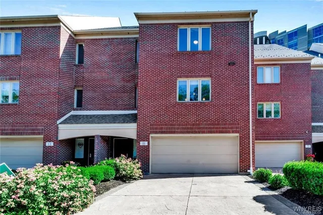 $4,700 | 11 Ojibwa Circle, Buffalo, NY 14202