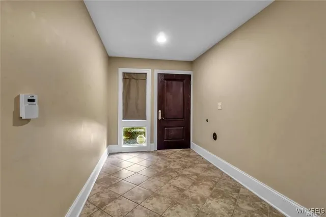 $4,700 | 11 Ojibwa Circle, Buffalo, NY 14202