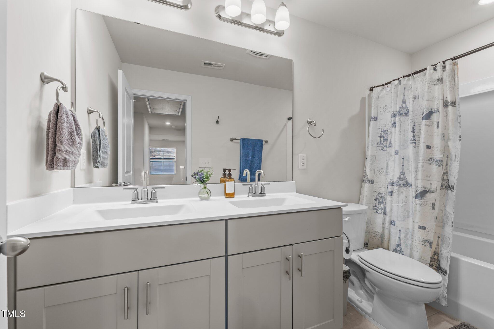 6902 Bedrock Road Mebane, NC 27302 - Photo 31 of 48 Secondary Bathroom