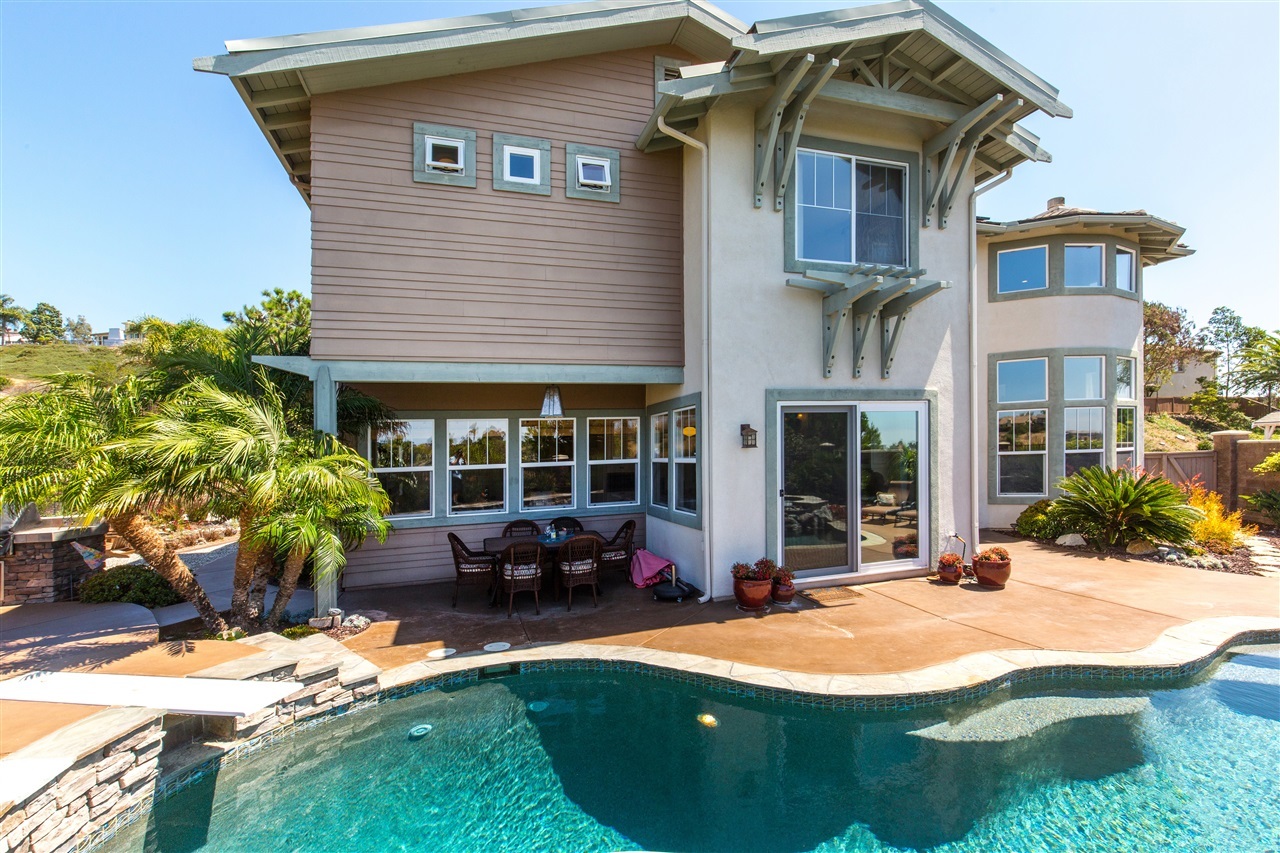 1330 Ravean Court Encinitas, CA 92024 - Photo 14 of 25