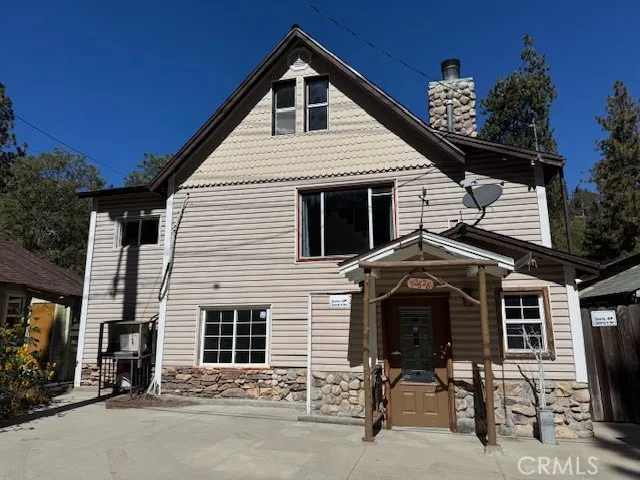 $375,000 | 22628 Seeley Drive, Crestline, CA 92325