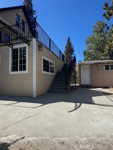 $375,000 | 22628 Seeley Drive, Crestline, CA 92325