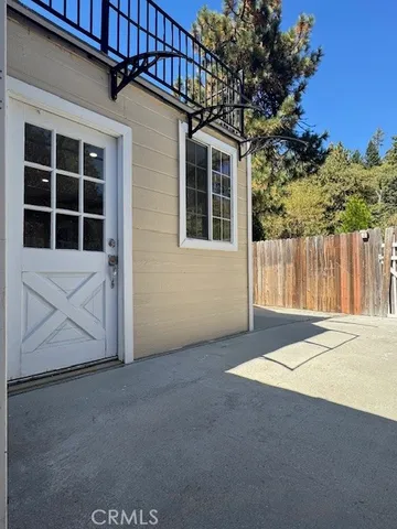 $375,000 | 22628 Seeley Drive, Crestline, CA 92325