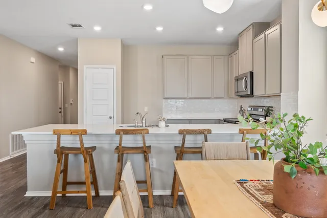 $345,000 | 7504 Groundhog Way, Austin, TX 78744