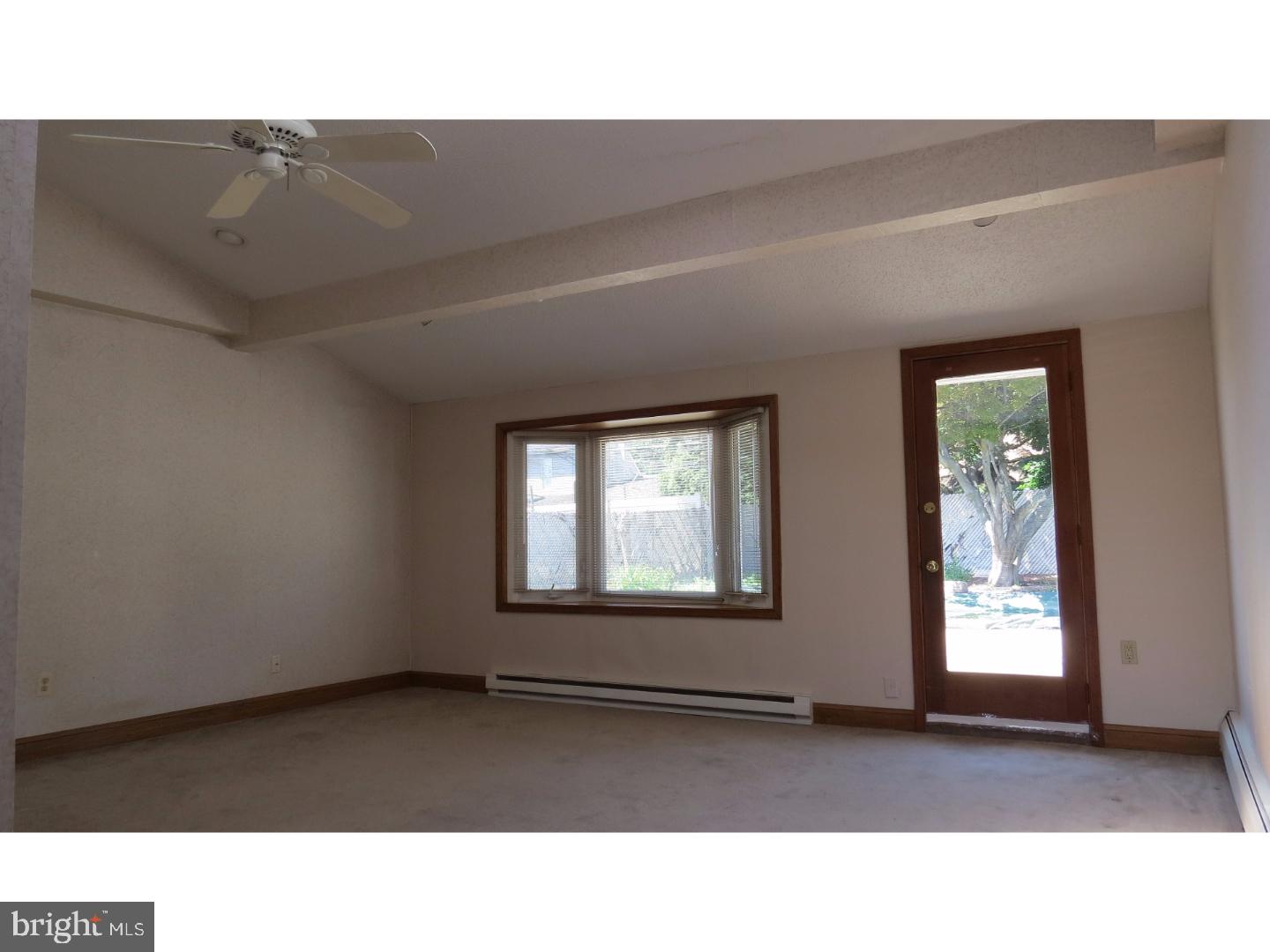 35 Silverspruce Road Levittown, PA 19056 - Photo 11 of 24 Gallery Image 11