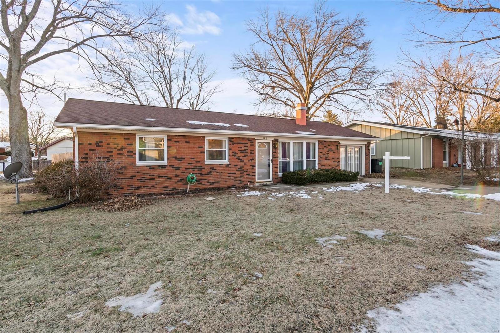142 Union Hill Road Fairview Heights, IL 62208 - Photo 3 of 27 Gallery Image 3