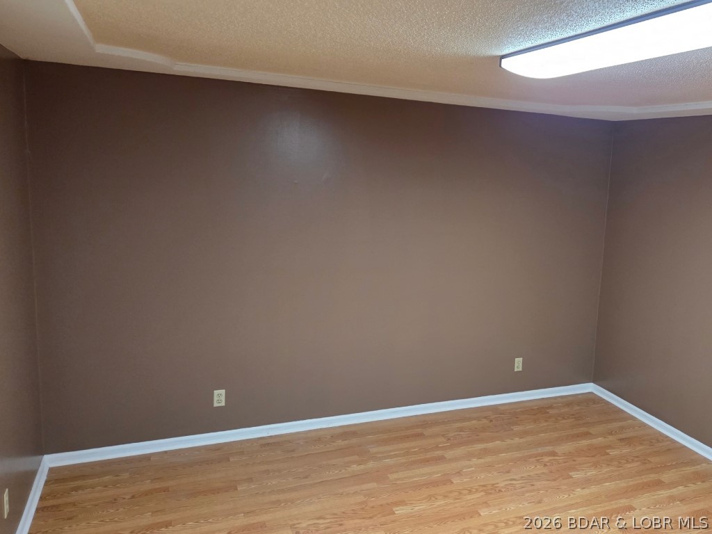 11048 Nebo Road Versailles, MO 65084 - Photo 3 of 34