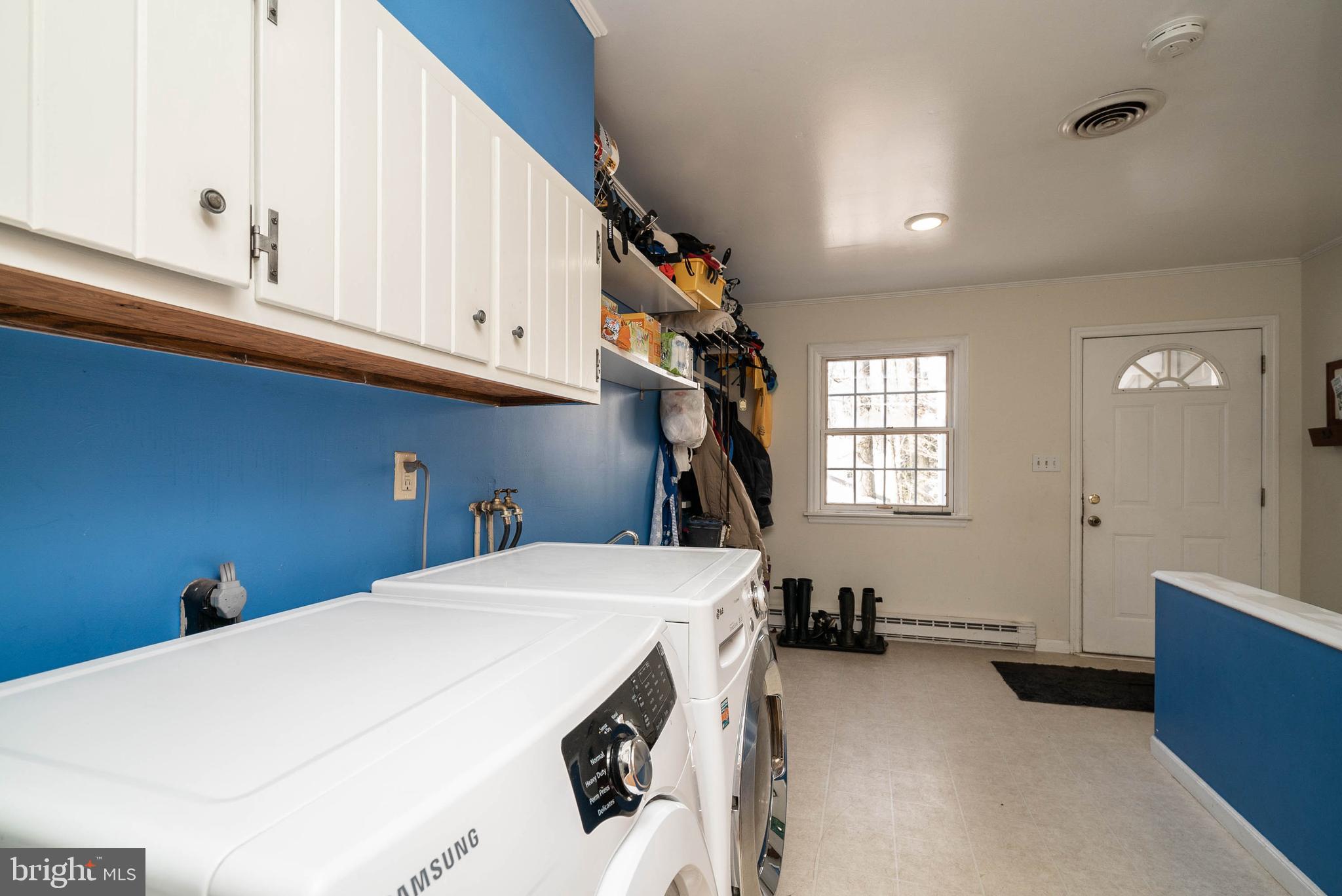 831 Pennock Bridge Road Landenberg, PA 19350 - Photo 17 of 30 Laundry Room