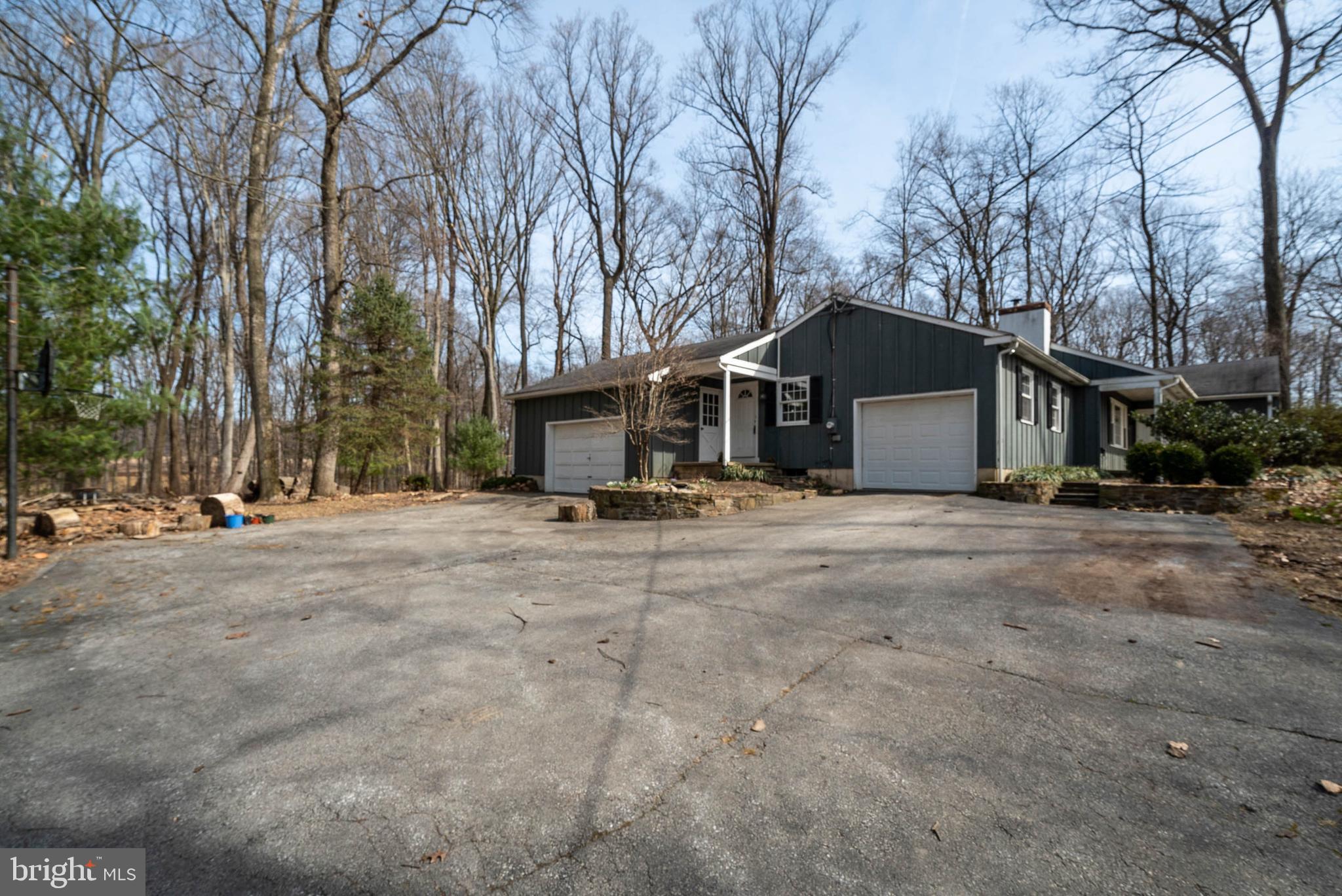 831 Pennock Bridge Road Landenberg, PA 19350 - Photo 5 of 30 Garage