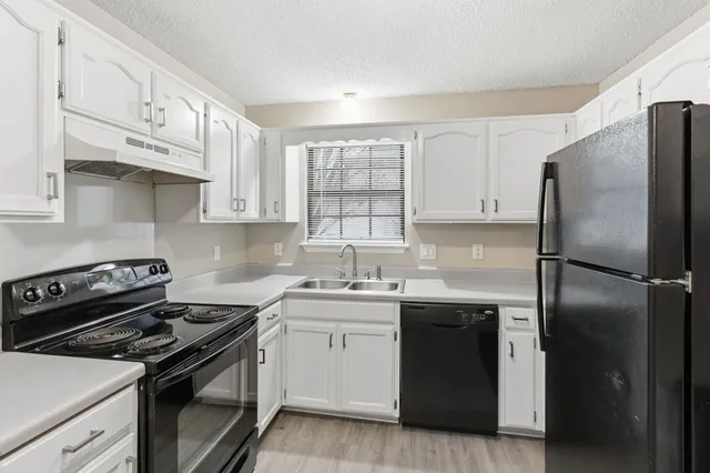 $325,000 | 175 Bill Stewart Boulevard, La Vergne, TN 37086