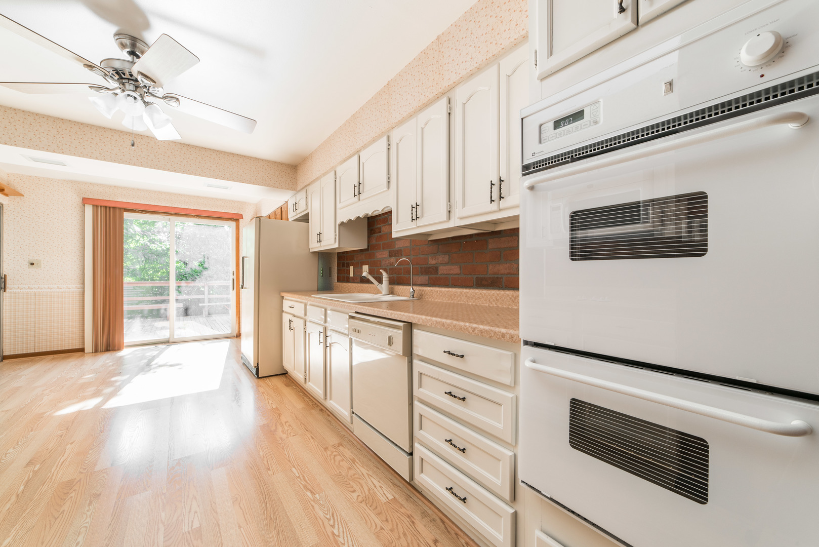 1012 Normal Road DeKalb, IL 60115 - Photo 8 of 33