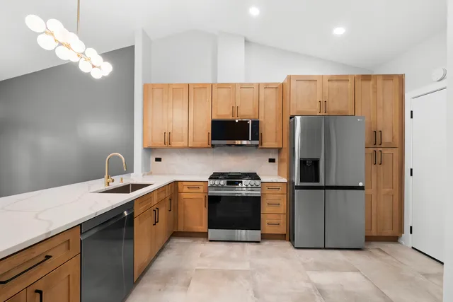 $389,900 | 531 Lasalle Lane, Buffalo Grove, IL 60089