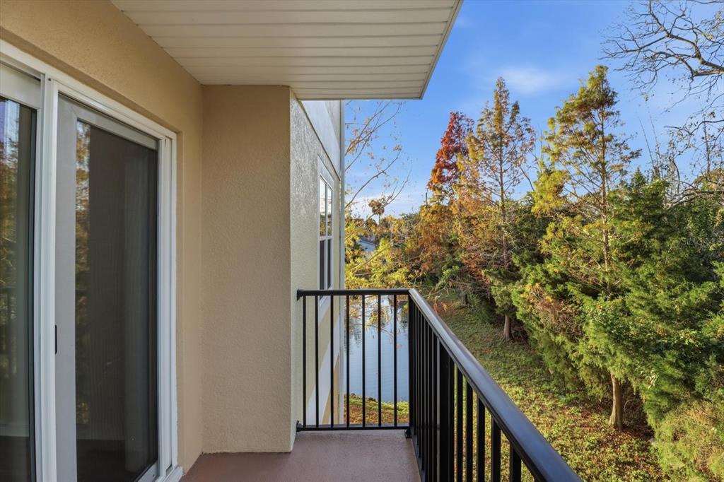 5041 Royal Palms Way, Unit 202 New Port Richey, FL 34652 - Photo 9 of 41