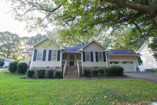 $269,000 | 4027 Forest Lane, Oxford, AL 36203