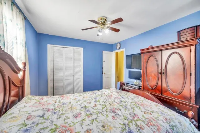 $948,888 | 81-08 164th Place | Hillcrest