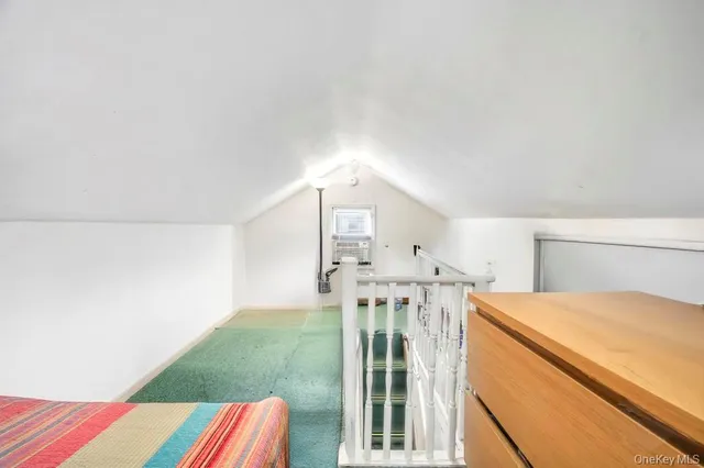 $948,888 | 81-08 164th Place | Hillcrest