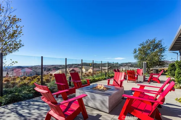 $824,900 | 131 Graze Way, Rancho Mission Viejo, CA 92694