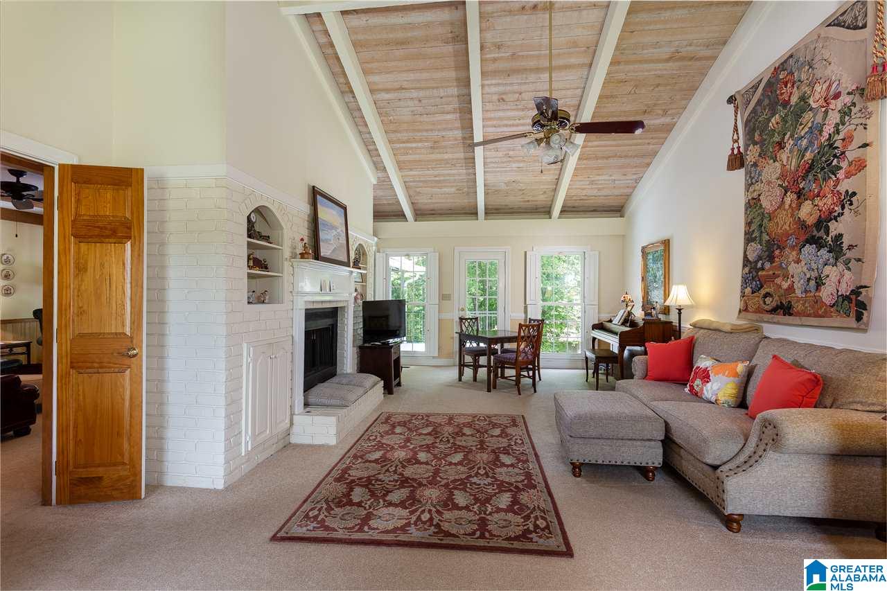 704 Hillyer High Road Anniston, AL 36207 - Photo 17 of 50