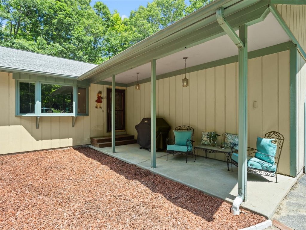 515 Williams Crossing Road Coventry, RI 02816 - Photo 4 of 46 Gallery Image 4