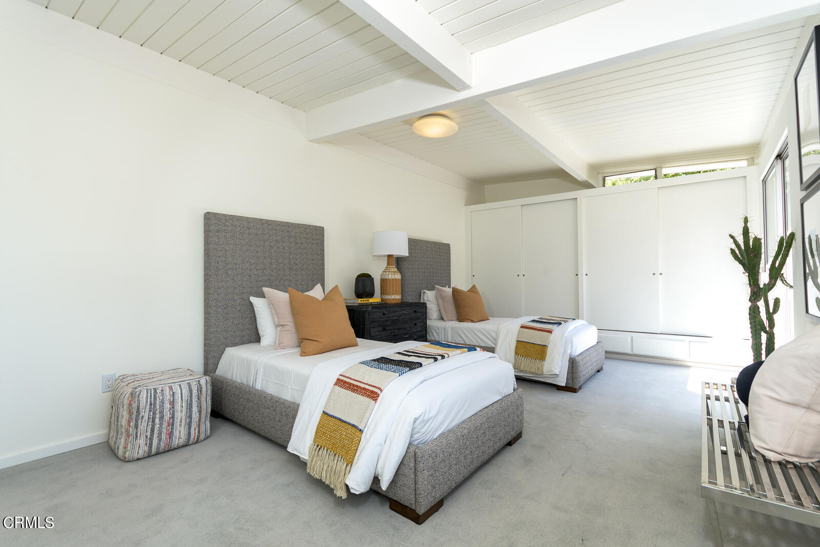 3525 El Lado Drive Glendale, CA 91208 - Photo 26 of 46 a bed room with bed and a couch