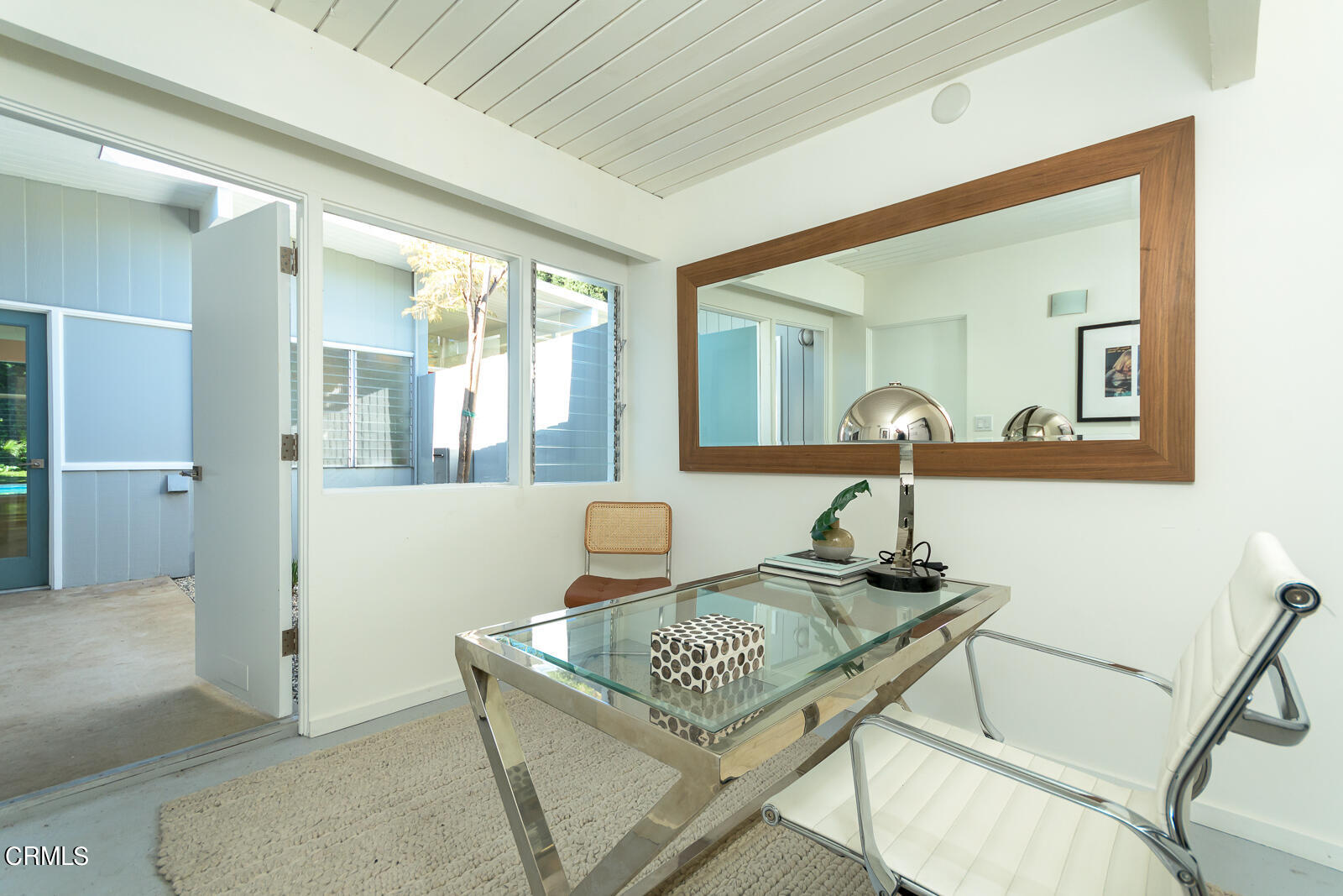 3525 El Lado Drive Glendale, CA 91208 - Photo 35 of 46 a living room with a couch and a table