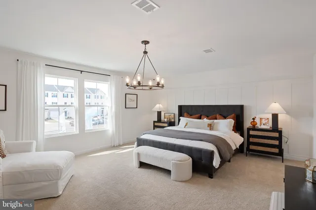 $409,999 | 235 Valor Lane, Martinsburg, WV 25405