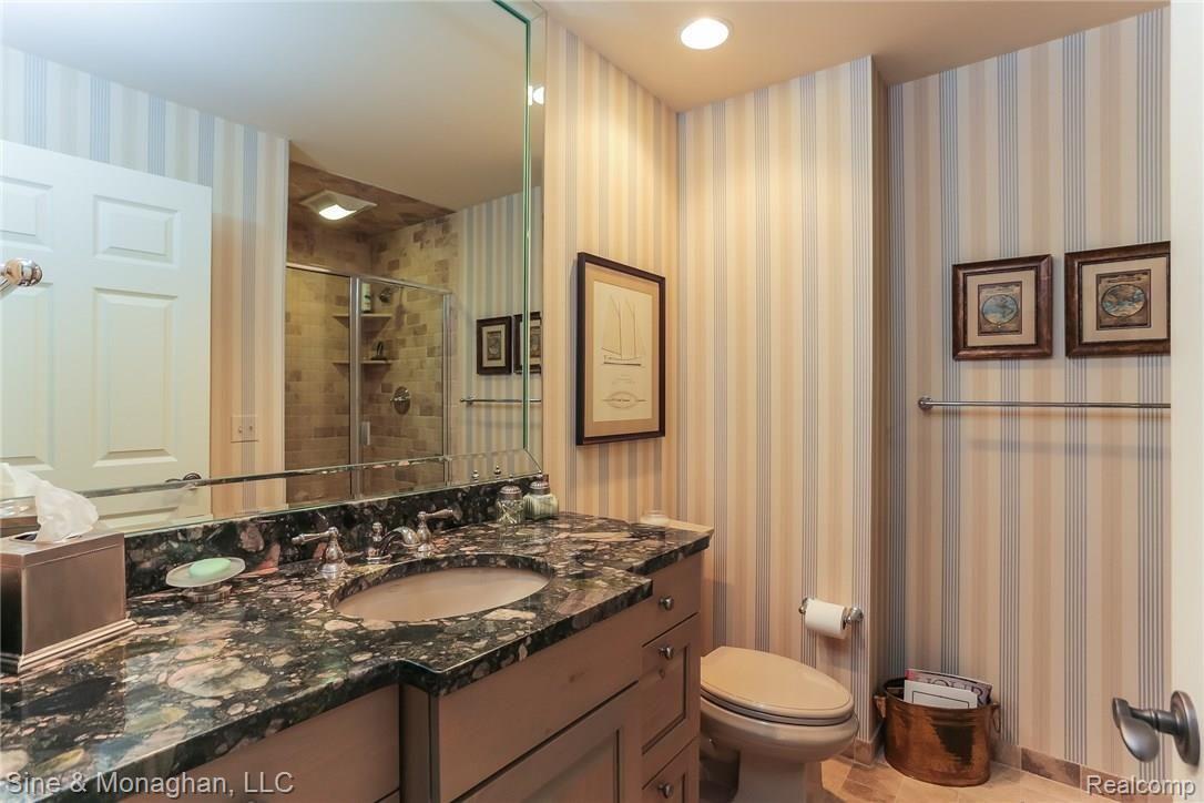 747 Whittier Road Grosse Pointe, MI 48230 - Photo 45 of 96 050-Bathroom-4039677-medium.jpg