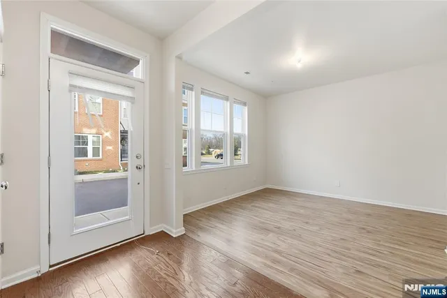 $3,600 | 6 Bond Street, Bridgewater, NJ 08807