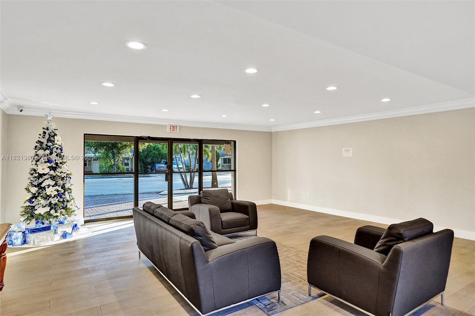 1595 Northeast 135th Street, Unit 339 North Miami, FL 33161 - Photo 10 of 24