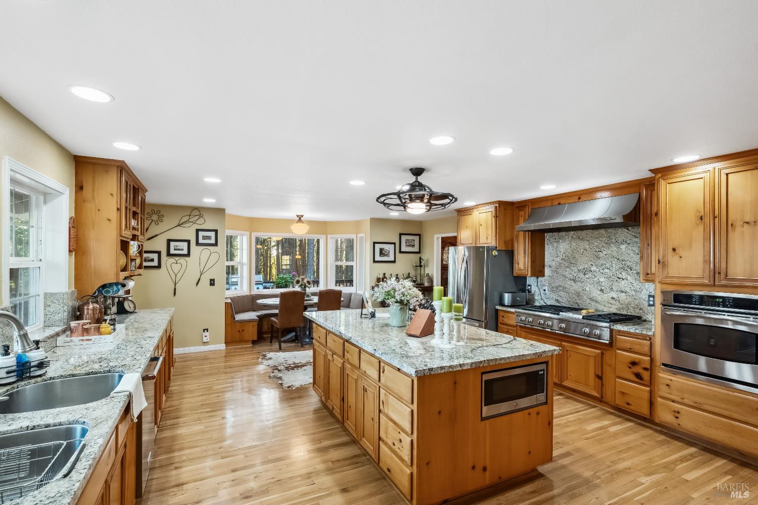 5701 Ridgewood Road Willits, CA 95490 - Photo 11 of 84