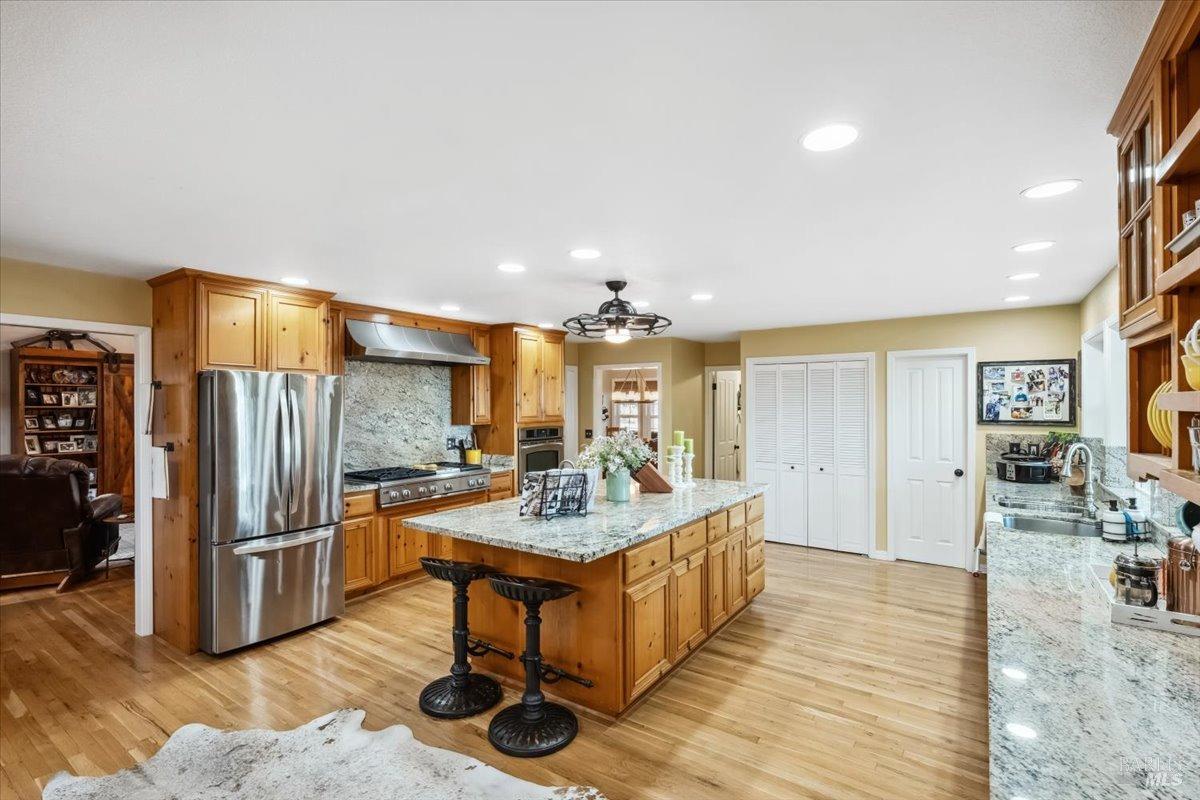 5701 Ridgewood Road Willits, CA 95490 - Photo 15 of 84