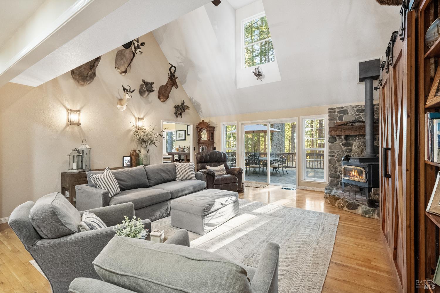 5701 Ridgewood Road Willits, CA 95490 - Photo 26 of 84