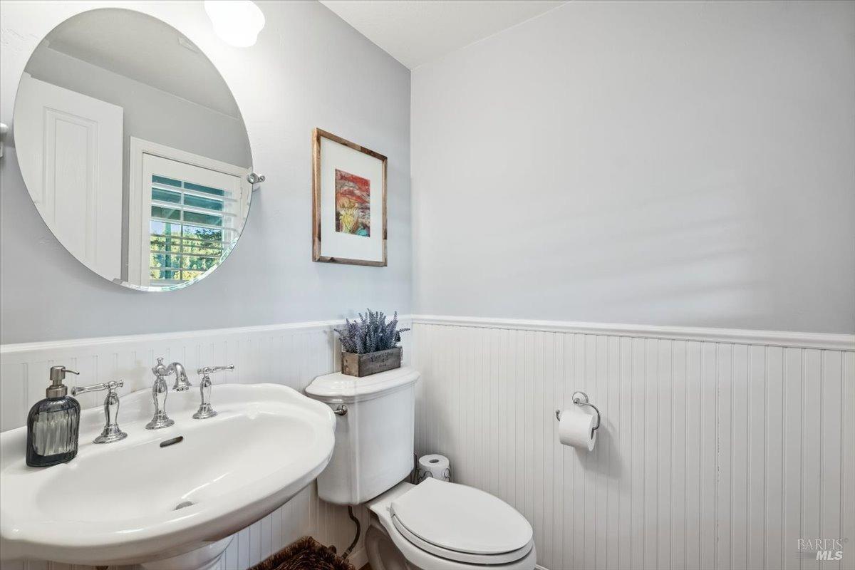 5701 Ridgewood Road Willits, CA 95490 - Photo 46 of 84