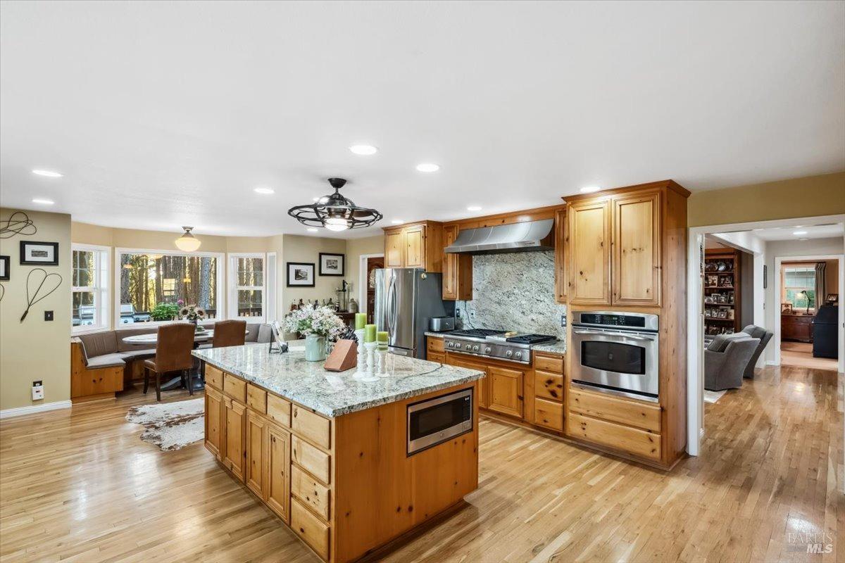 5701 Ridgewood Road Willits, CA 95490 - Photo 10 of 84