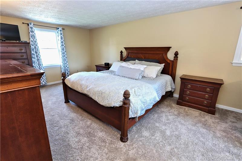 438 Fort Couch Road Pittsburgh, PA 15241 - Photo 12 of 24 Gallery Image 12