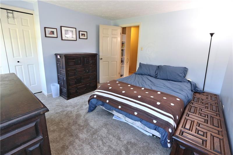 438 Fort Couch Road Pittsburgh, PA 15241 - Photo 16 of 24 Gallery Image 16