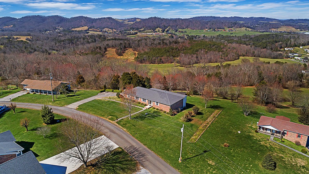 432 Gaut Road Dandridge, TN 37725 - Photo 34 of 38 Gallery Image 34