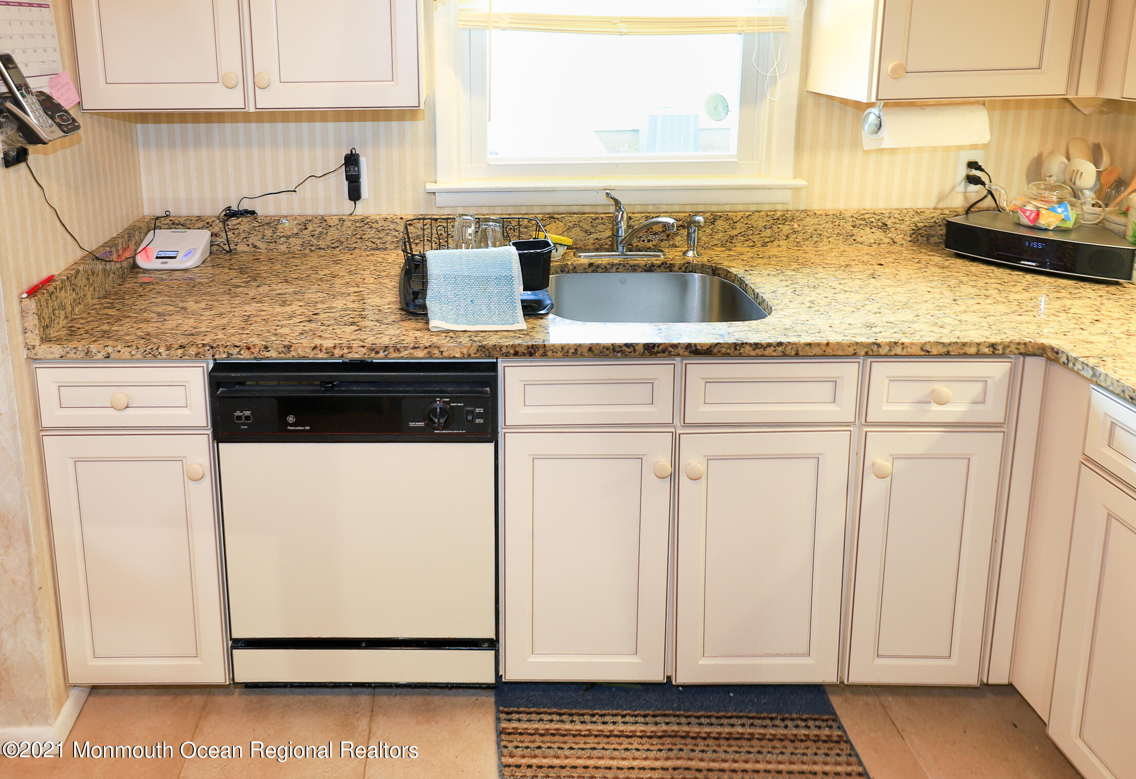 18 Dogwood Road, Unit 45 Manahawkin, NJ 08050 - Photo 8 of 15 SheridanFL-9