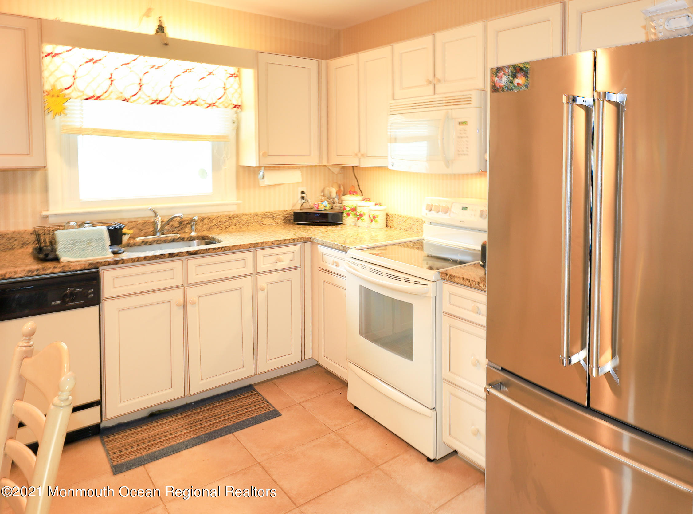 18 Dogwood Road, Unit 45 Manahawkin, NJ 08050 - Photo 10 of 15 SheridanFL-6