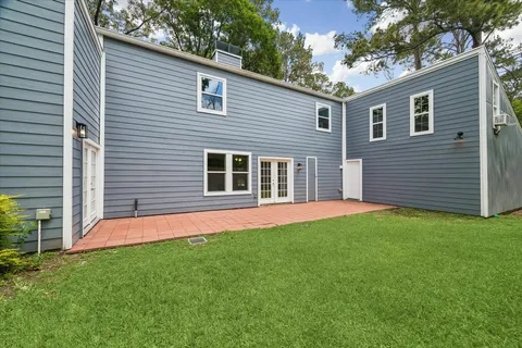 $349,000 | 1906 River Falls Drive, Houston, TX 77339