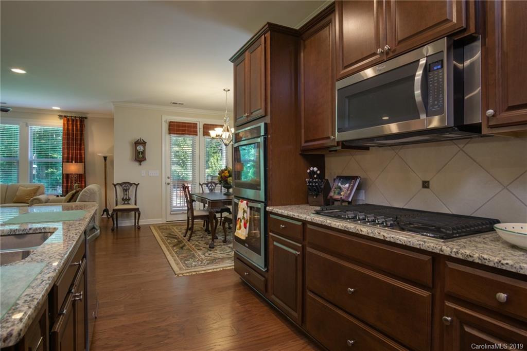 784 Coralbell Way Tega Cay, SC 29708 - Photo 14 of 37