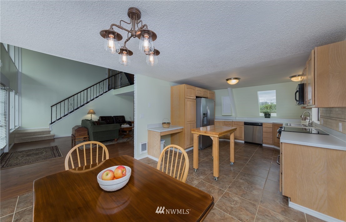 26715 Old Owen Road Monroe, WA 98272 - Photo 11 of 24 Gallery Image 11