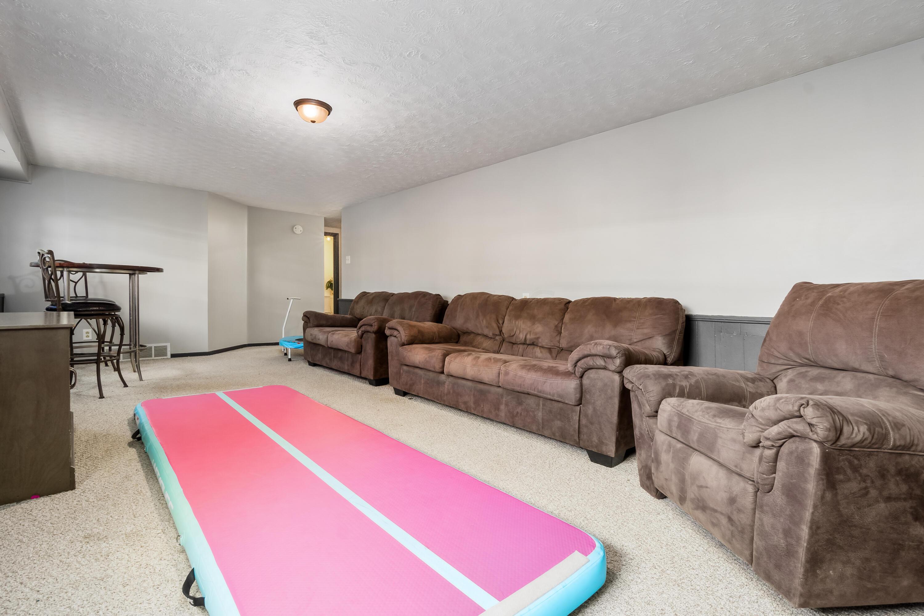 356 Ross Road Columbus, OH 43213 - Photo 32 of 45 Ross Road 23