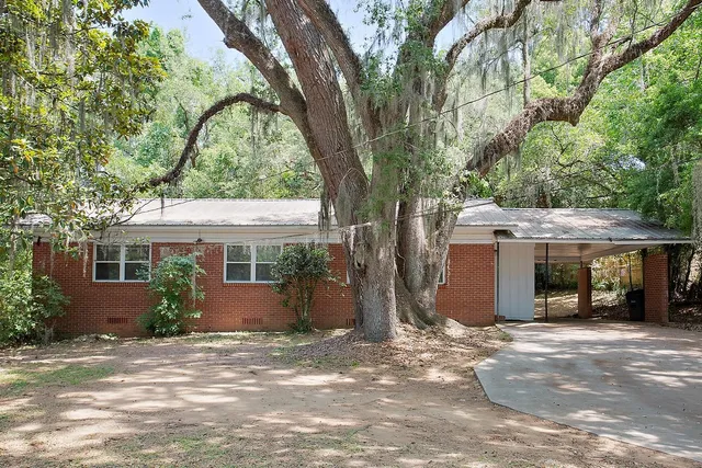$184,900 | 1318 West Tharpe Street, Tallahassee, FL 32303