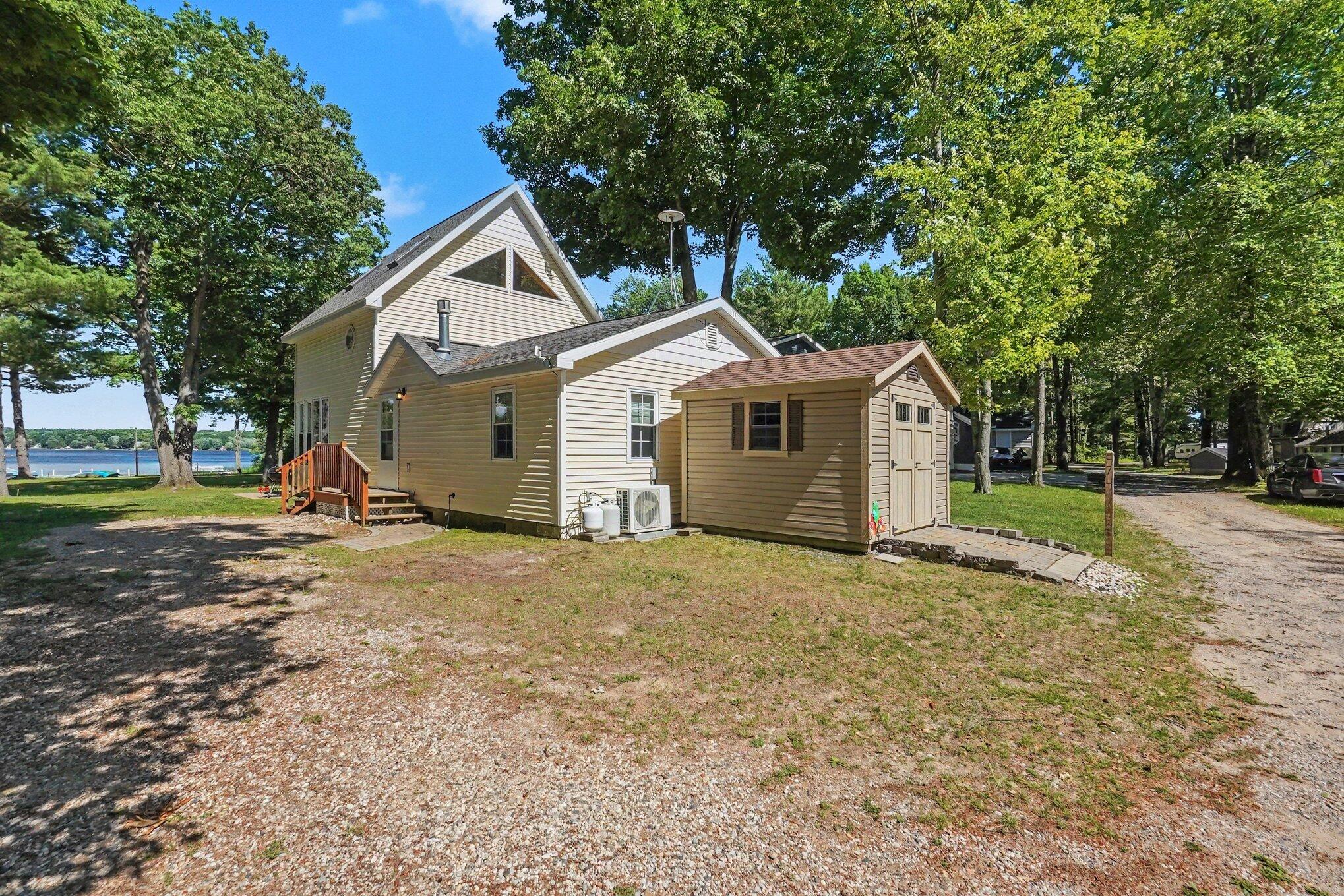 974 South Logan Hesperia, MI 49421 - Photo 28 of 31 005_file_5455
