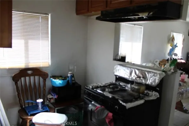 $219,900 | 241 Hull Avenue, Madera, CA 93638